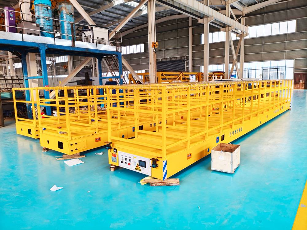 30米三段式軌道平車交付使用 為門架轉(zhuǎn)運(yùn)量身打造